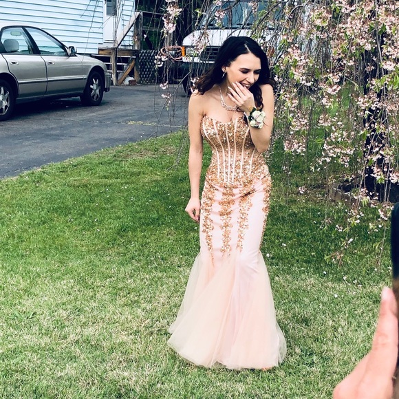 prom mini dresses Short Sparkly Prom Homecoming Dresses V Neck Spaghetti Straps main image 1